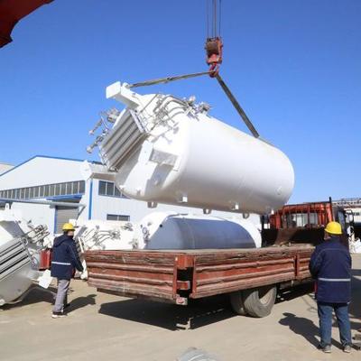 5〜100m3の冷凍化学薬品貯蔵タンク