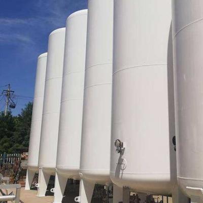 液化天然ガス (LNG) の冷凍貯蔵タンク